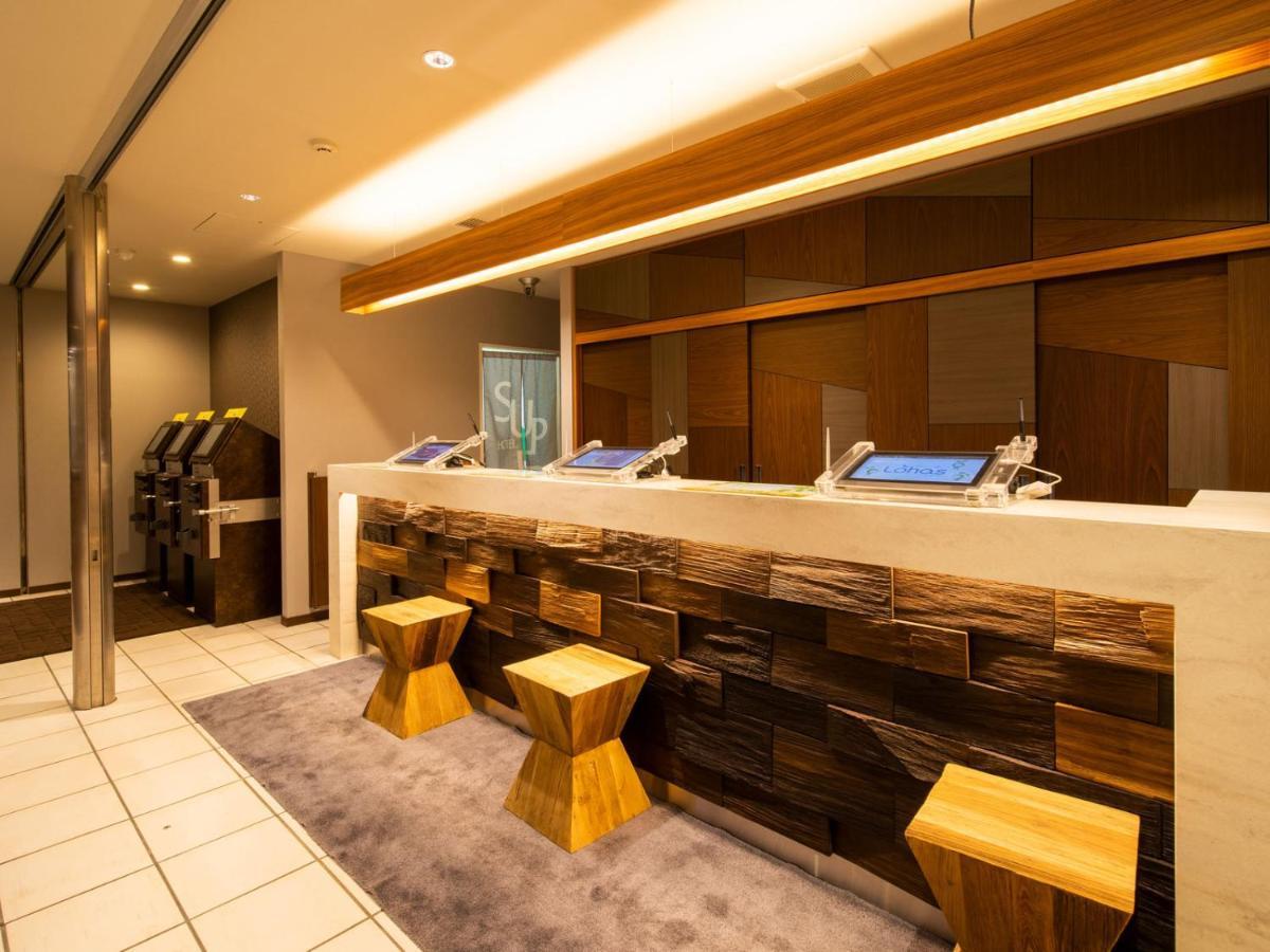 Super Hotel Shinyokohama Йокогама Экстерьер фото