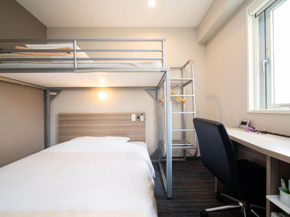 Super Hotel Shinyokohama Йокогама Экстерьер фото