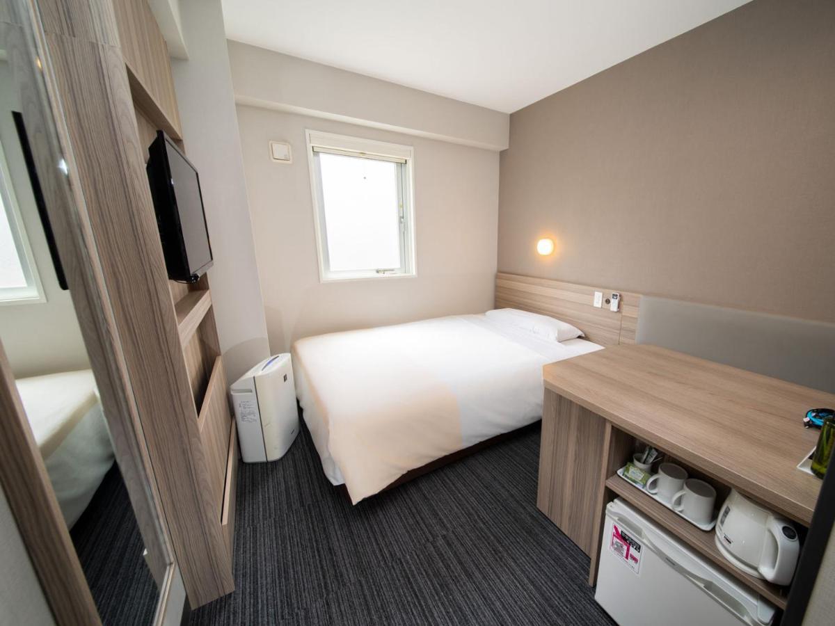 Super Hotel Shinyokohama Йокогама Экстерьер фото